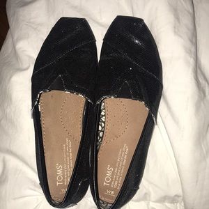 Women’s Tom’s Shoes